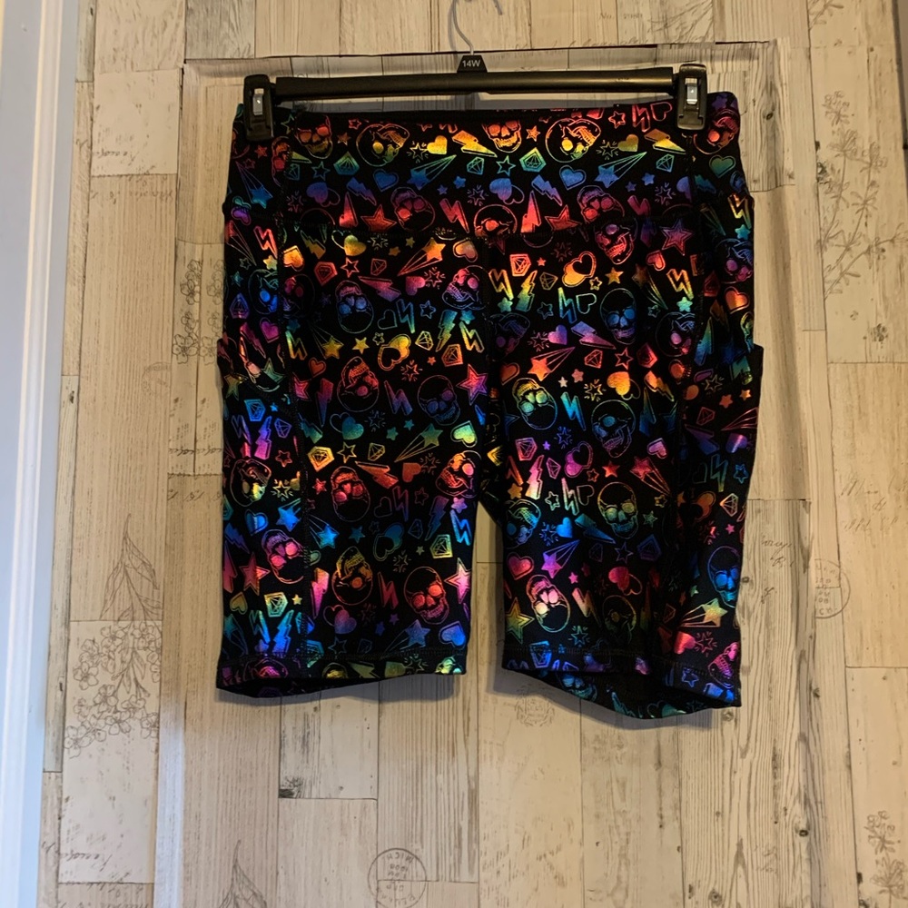 NWT torrid size 2 skull active shorts - Picture 6 of 11